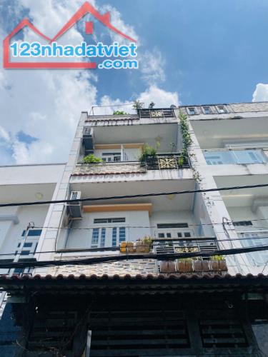 Bán Nhà đẹp 4tầng 4x15m-4.75 tỷ-HXH-gần MT kế chợ-Tân Tạo-Bình Tân