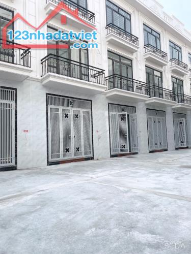Nhà đẹp 3 - 4 tầng, đường 10m ô tô quay đầu, Hoàng Mai, Đồng Thái, An Dương - 5