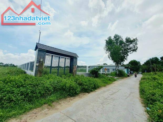 Cần bán 1300m2 đất có thổ cư thích hợp xây biệt thự sân vườn đường Ngô Quang Thắm, Nhà Bè