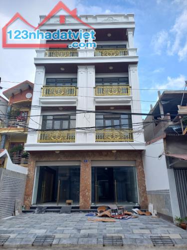 Cần bán nhà 5 tầng Đinh Nhu Phố # 13,5 tỷ
