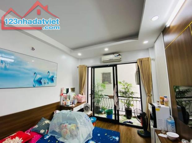 HOT, Bán nhà Khương Đình, Thanh Xuân, nhà mới đẹp 5 tầng, ngõ gần 4m chỉ, 36m2 chỉ 3.8 tỷ. - 2