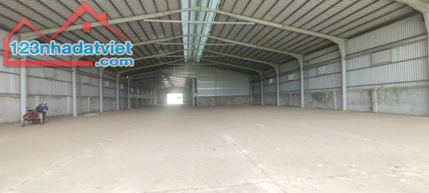 A50 Cho thuê kho bãi 2500m2 mặt tiền quốc lộ 51 phú mỹ, Bà Rịa Vũng Tàu