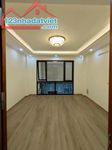 Bán nhà Kim Mã, Ba Đình, dt 30m x5t, mt 4,2 m,  giá 4,7 tỷ. - 2