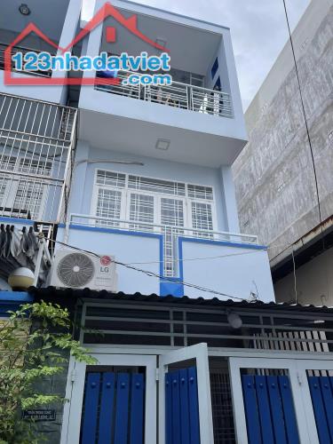 NHÀ HẺM TRẦN TRỌNG CUNG, KHU TRUNG TÂM QUẬN 7, : 70M2,  T GIÁ  HƠN 5 TỶ THƯƠNG LƯỢNG