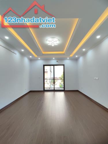 BÁN GẤP NHÀ MỚI MẶT NGÕ THỊNH QUANG-KINH DOANH-Ô TÔ TRÁNH- 67M2X5T-MT RỘNG-LH 0976767455 - 4