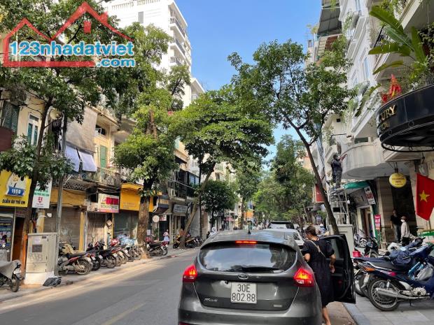 Bán nhà mặt phố Hàng Trống, quận Hoàn Kiếm, kinh doanh khủng, 535m2, giá chỉ 265 tỷ