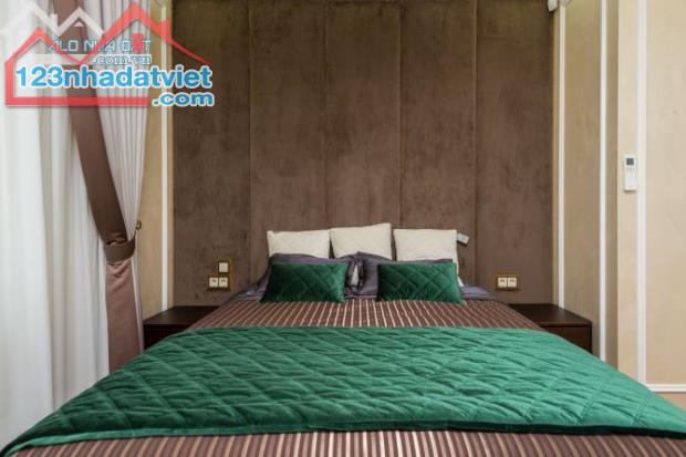 Bán Nhanh- Mặt Tiền Phan Đăng Lưu Quận Hải Châu - Đường 15m - Kinh Doanh - Chỉ : 14 Tỷ 8