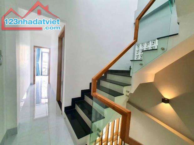 Chủ cần bán nhà mặt tiền kinh doanh đa ngành nghề ngàng 6m Thạnh Mỹ Lợi – Quận 2 - 1