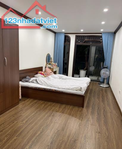 Cần Bán Trước Tết Thuỵ Khuê 42m, 5T, Mới Đẹp, Tặng FULL Nội Thất, 2 Thoáng, Nở Hậu, 5,6 Tỷ - 1