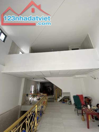 Bán CHDV HXH góc Nguyễn Trãi Q1, 228m2 12x19 full phòng 7 tầng TM dòng tiền ngay, 68 tỷ TL - 2