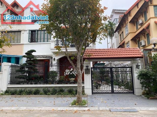 Biệt Thự Việt Hưng, DT215m2, An Sinh Đỉnh, Hàng xóm Vinhomes.