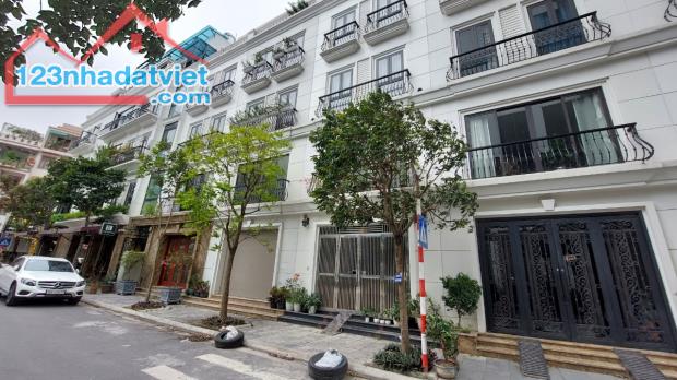 Liền kề PHC Nguyễn Sơn, VIP Quận Long Biên, 5 Tầng, Xây thô, Cực Hiếm.