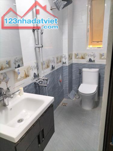 View Ngoại giao đoàn, nhà đẹp Xuân La, 7 tầng thang máy. 50m2 giá 9 tỷ - 2