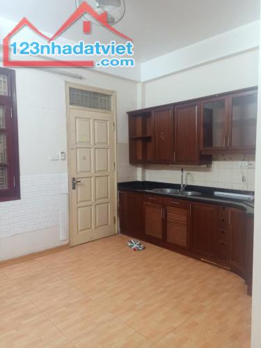 Phân lô ngõ 8 Võng thị, Tây Hồ. Vỉa hè, ngõ thông kinh doanh. 12 tỷ - 1
