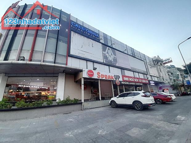 BÁN SHOWROOM MẶT TIỀN NGUYỄN OANH 450M2 - GIÁ 39.8 TỶ - 3