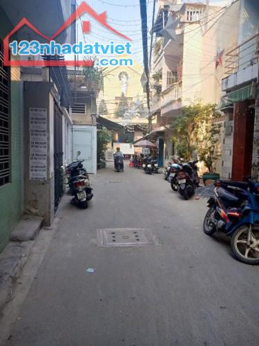 Bán nhà hẻm xe hơi Trường Chinh Q. Tân Bình, 145m2 giá chỉ 9.75 tỉ