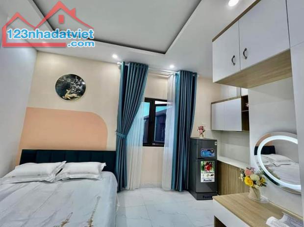 TÒA CĂN HỘ CAO CẤP CHO THUÊ, 1 NHÀ RA PHỐ, NGÕ THÔNG, DÒNG TIỀN ỔN ĐỊNH, CẦN BÁN SIÊU GẤP. - 2