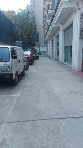 Bán nhà Vũ Tông Phan, ô tô vào nhà, 100m2x4T mt5m 12 tỷ.