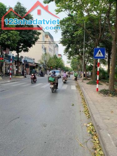 9 tỷ nhà 6 tầng phố Thanh Liệt, Kim Giang,Thanh Trì, 76m,MT6m, ô tô,kinh doanh.LH:03971948 - 2