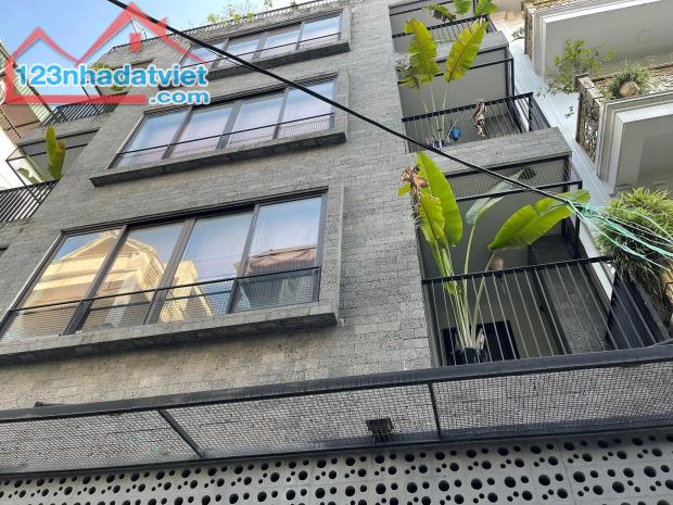 Bán nhà Quần Ngựa, Ba Đình, ô tô tránh, 7 tầng thang máy, giá 23 tỷ