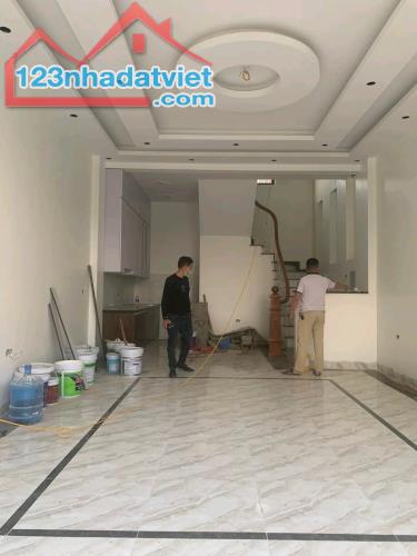 Bán nhà Xóm Nhì Vân Nội, Đông Anh, ô tô 7 chỗ xây 4T giá 4.7 tỷp