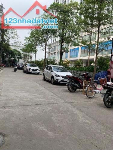 Nhà Nguyễn Cơ Thạch 60m2*5 Vỉa Hè Ô Tô Kinh Doanh Giá Nhỉnh 21 tỷ Lh 0824564222.