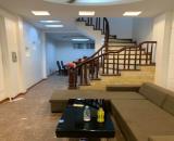 Bán nhà 5 tầng đường Hồ Ba Mẫu diện tích 40m2 mặt tiền 4m, Giá 5,2 tỷ, Lh 0911551516