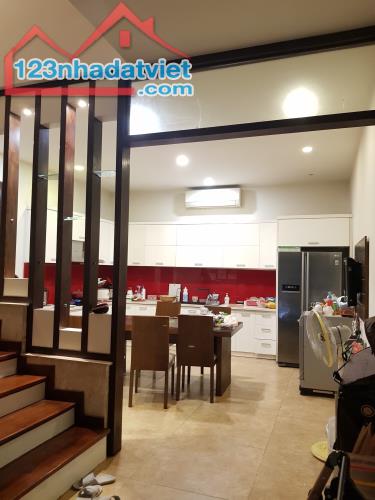 Bán gấp nhà Phố QUAN HOA 50m2 x 5T x MT 4,5m- LÔ GÓC, Ô TÔ 7 chỗ giá 10,9 tỷ - 1