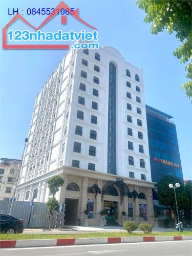 bán gấp đất mặt phố Võ Chí Công 110 m2 mặt tiền 21 m giá 48 tỷ