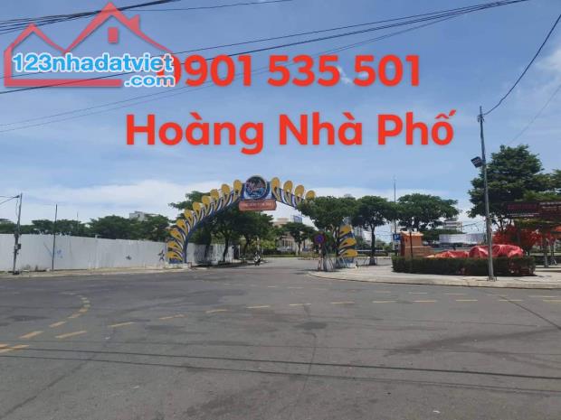 Bán Lô Đất Chợ Đêm Sơn Trà - Kinh Doanh Bộn Tiền - 100m2 - Giá : 9 Tỷ 8