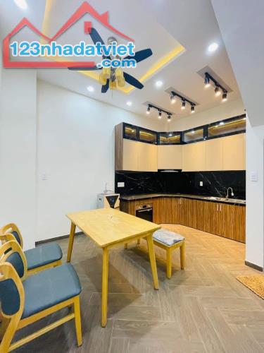 Bán nhà Bành Văn Trân, P7,Tân Bình, 44m2, 4 tầng, HXH, giá 3,8tỷ TL - 2