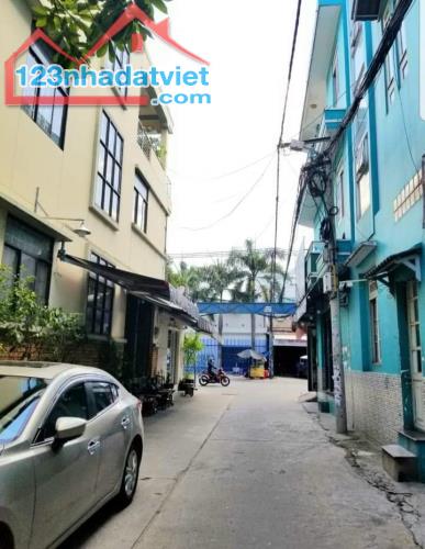 Cần bán gấp nhà, Nguyễn XiểnQ9 , hẻm ô tô 5m,2 tầng lầu 86m2.giá3tỷ950 - 2