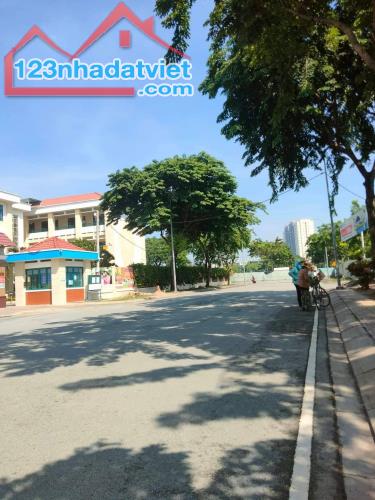 Bán Nhà Nguyễn Thị Búp 185M2, Chỉ 7.5 Tỷ Hiệp Thành Quận 12. LH0967399045 - 1