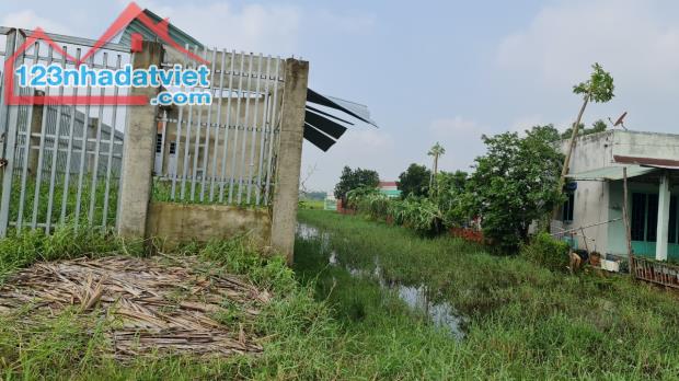 Bán  đất + nhà 5x54m , giá chỉ 2 tỷ 200 triệu, thị trấn Đức Hòa , Đức Hòa, Long An. - 2