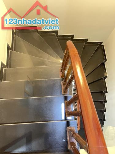 Bán nhà Thái Thịnh, Đống Đa, KD, ô tô, lô góc, 2 thoáng, nhà đẹp,38m2x5T, MT4.2m, 5.8 tỷ. - 2