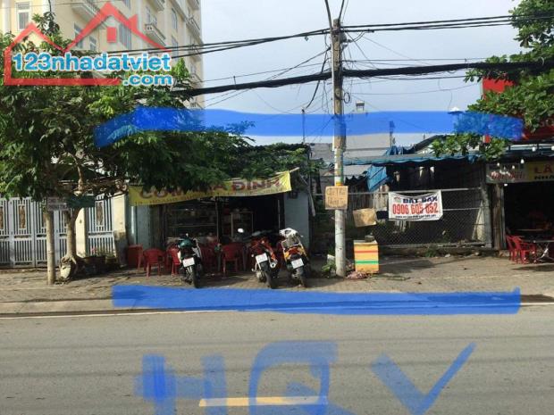 bán đất 11x68m mặt tiền hoàng quốc việt phường phú thuận Q7 - 1