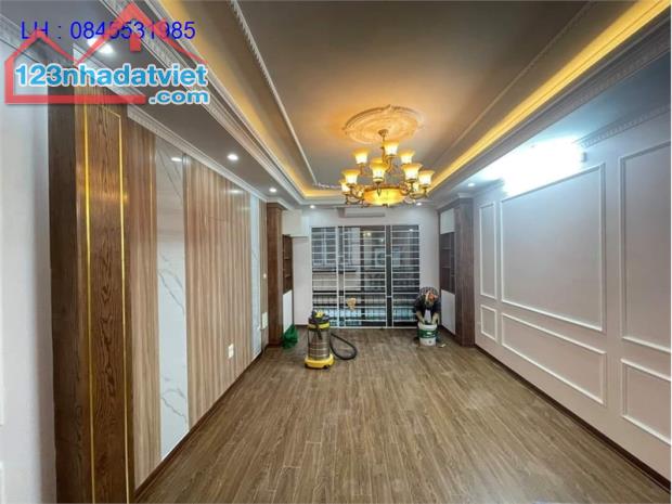 Có 1 0 2 nhà phan đính giót thanh xuân 38 m2 5 tầng mới tinh sẵn ở 3,15 tỷ - 1