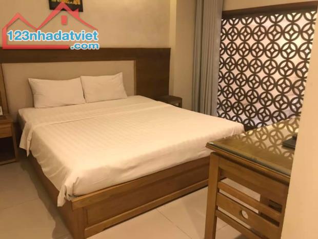 Khách sạn 8 tầng.đường Hồ Nghinh, Vị trí đẹp, cách biển 100m, giá đầu tư rất tốt. - 3