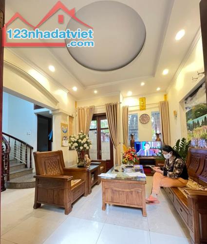 Phân lô ô tô tránh phố Vĩnh Phúc, Ba Đình, 76.1m2, 5 tầng, ô chờ thang máy giá 15.5 tỷ - 1