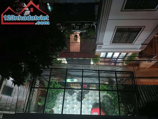 MẶT NGÕ ÔTÔ THÔNG LÔ GÓC KD Ngọc Lâm Long Biên 70m 4 Tầng 10 tỷ.