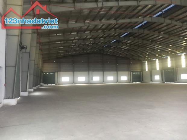 CHO THUÊ XƯỞNG 4500M2 ẤP BÌNH TIỀN 2, ĐỨC HÒA, LONG AN. GIÁP CÁC KCN