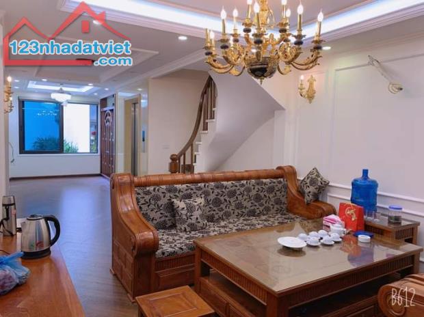 CẦN BÁN NHANH CĂN NHÀ SIÊU ĐẸP, Ô TÔ VÀO NHÀ, DT 50M2 x 8 TẦNG, MT 4M, GIÁ 14,5 TỶ. - 1