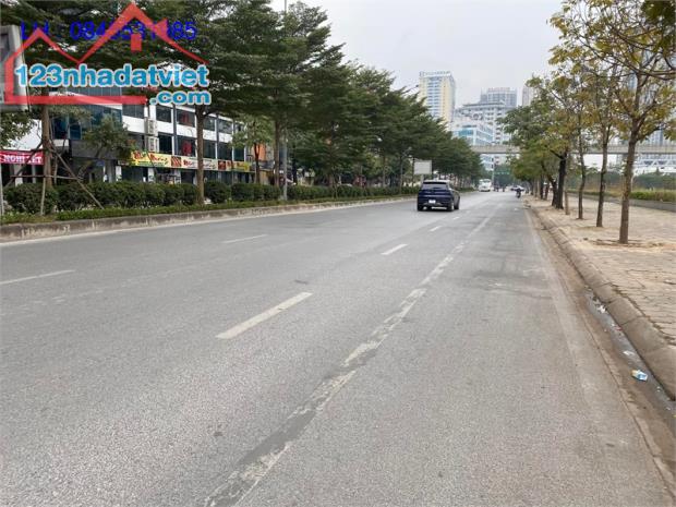 bán nhà mặt phố nguyễn khuyến văn quán 100 m2 5 tầng kinh doanh giá 26,5 tỷ