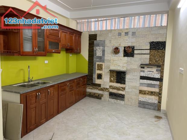 Bán nhà 4 tầng SĐCC xóm Cầu Hữu hoà - 1