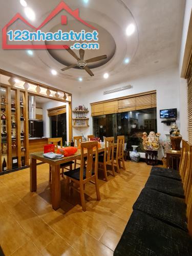 Biệt thự KĐT mới Sài Đồng, Sống Đẳng Cấp, 4 Tầng, DT271m2 - 2