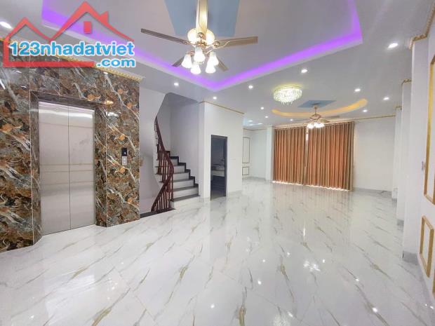 Siêu phẩm Dịch vụ mậu lương lô góc 55m x7tầng  vỉa hè thang máy đẳng cấp nhỉnh 14 tỷ - 2