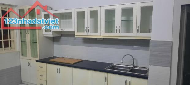 HẺM 3 GÁC TRẦN XUÂN SOẠN- DT_75M2- 4X19M GIÁ 6 TỶ - 2