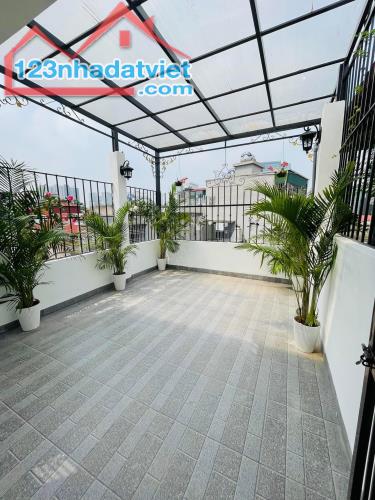 Kinh doanh, Trung Kính, Quận Cầu Giấy, Dt 65m, Giá 9.7 tỷ. 0373512466 - 4