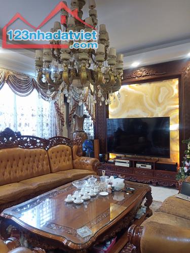 💥 Bán Biệt thự sân vườn Siêu Vip Yên Hòa, Lô góc 300m2 4T, MT 20m, Chỉ 110 Tỷ 💥 - 2