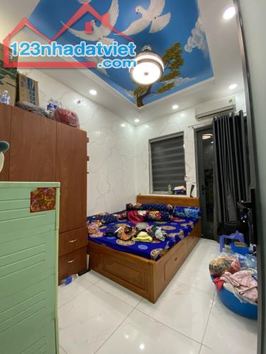 Nhà mặt tiền , 43m2 , 5 lầu , Bình Thạnh , gía 18.5 tỷ. - 1